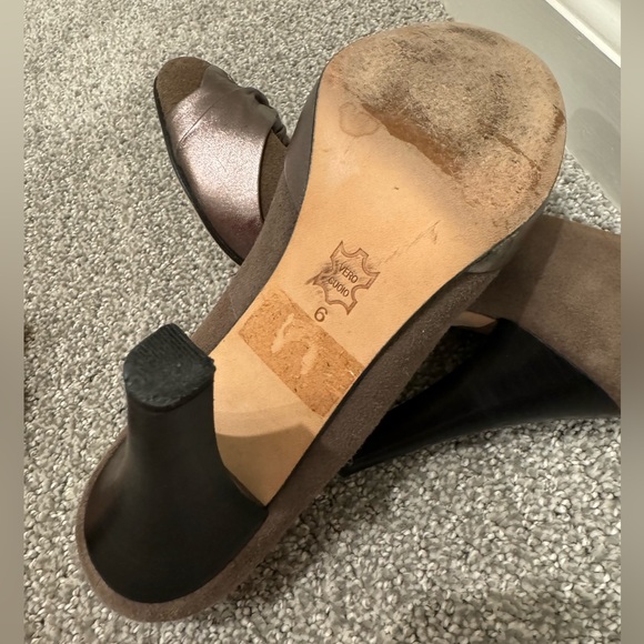 Suede high heels with bow design - Picture 2 of 6